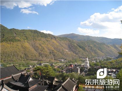 云岡石窟、懸空寺、五臺山、忻州古城、壺口瀑布、王家大院、平遙古城、雁門關(guān)、【滿江紅】拍攝地、2飛6日