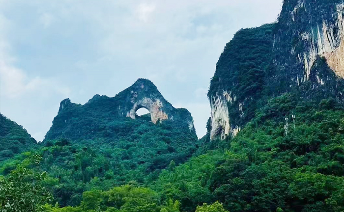 縱橫廣西（桂林-南寧-巴馬）雙飛雙動8日游